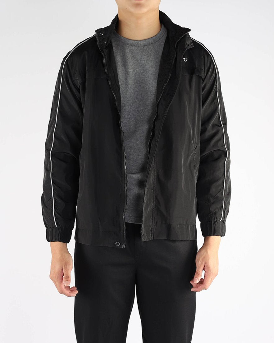 Lightweight Windbreaker with White Trims