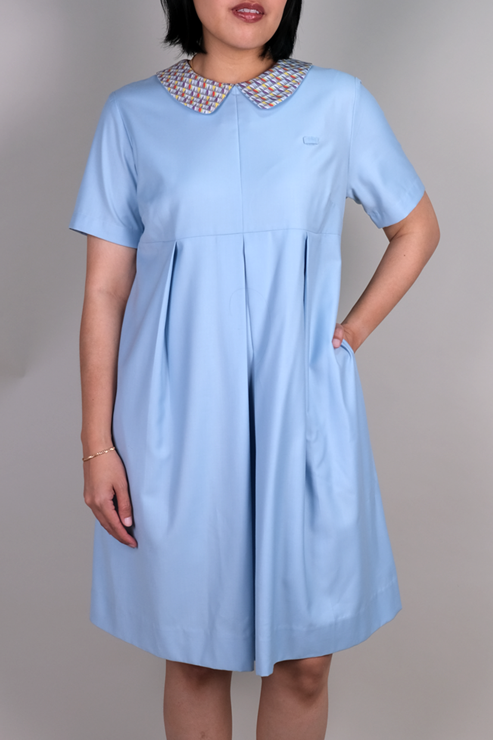 Nurse Maternity Pleated Dress with Side Pocket